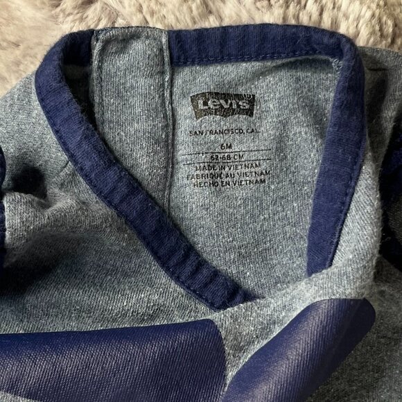 Infant Girls Levi's footless one piece 6 months - Picture 4 of 5